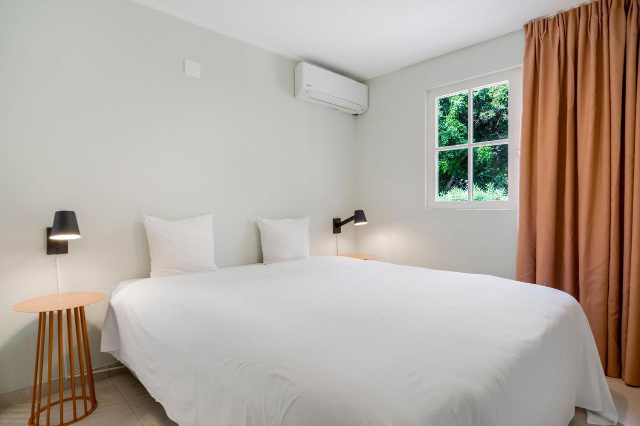 Livingstone Jan Thiel Resort Вилемстад Екстериор снимка